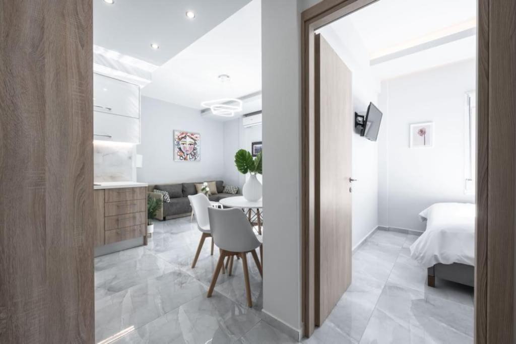 סלוניקי Soleggiato Minimal Apartment מראה חיצוני תמונה
