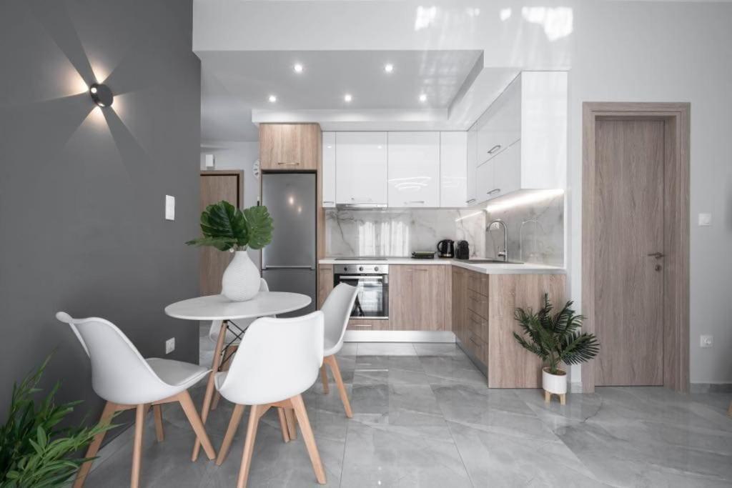 סלוניקי Soleggiato Minimal Apartment מראה חיצוני תמונה